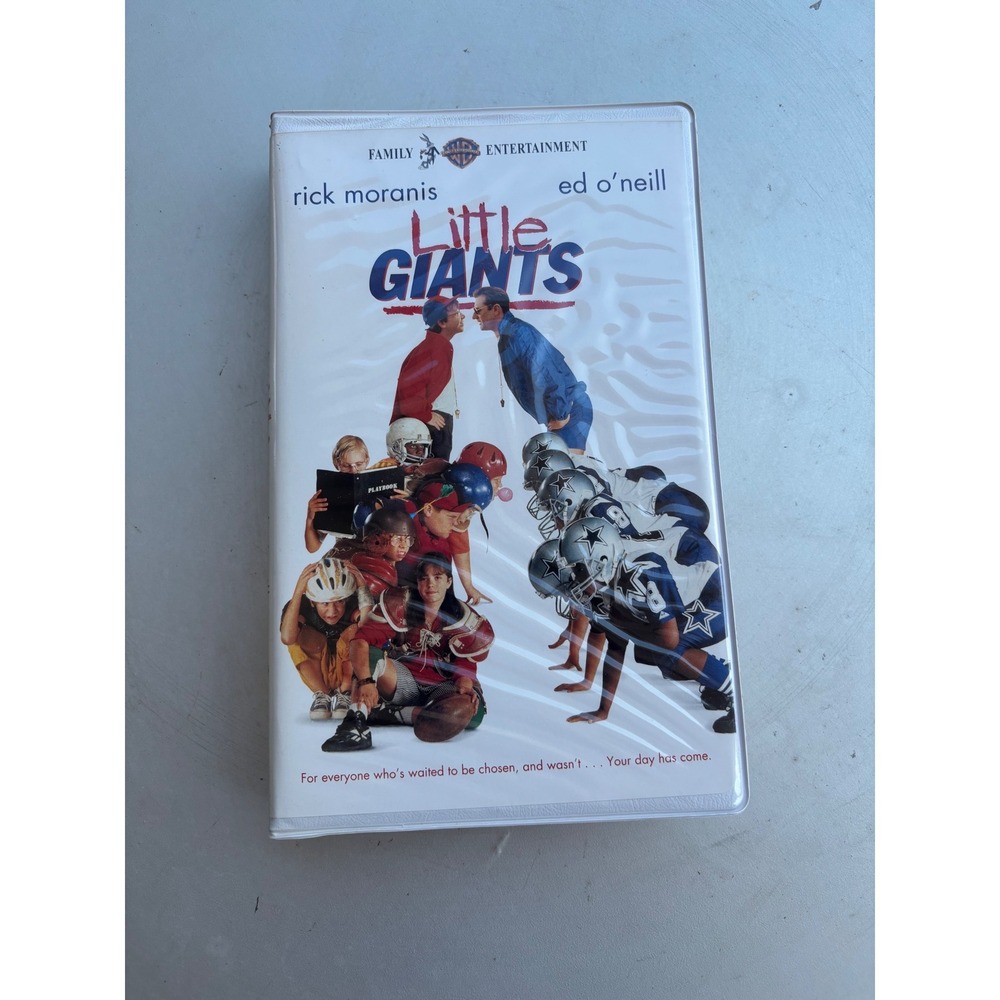 Little Giants VHS 1994 Rick Moranis Ed O'Neill Warner Bros Clamshell NFL Insert